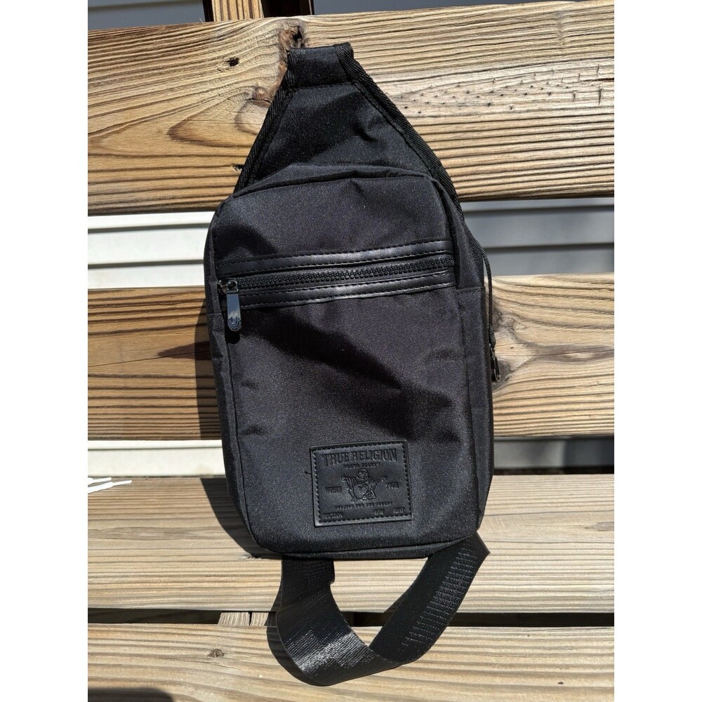 True Religion Sling Max Crossbody Bag Black World Tour Exc Condition 7x10x2.5”